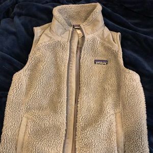 Patagonia fuzzy vest with hard shell
